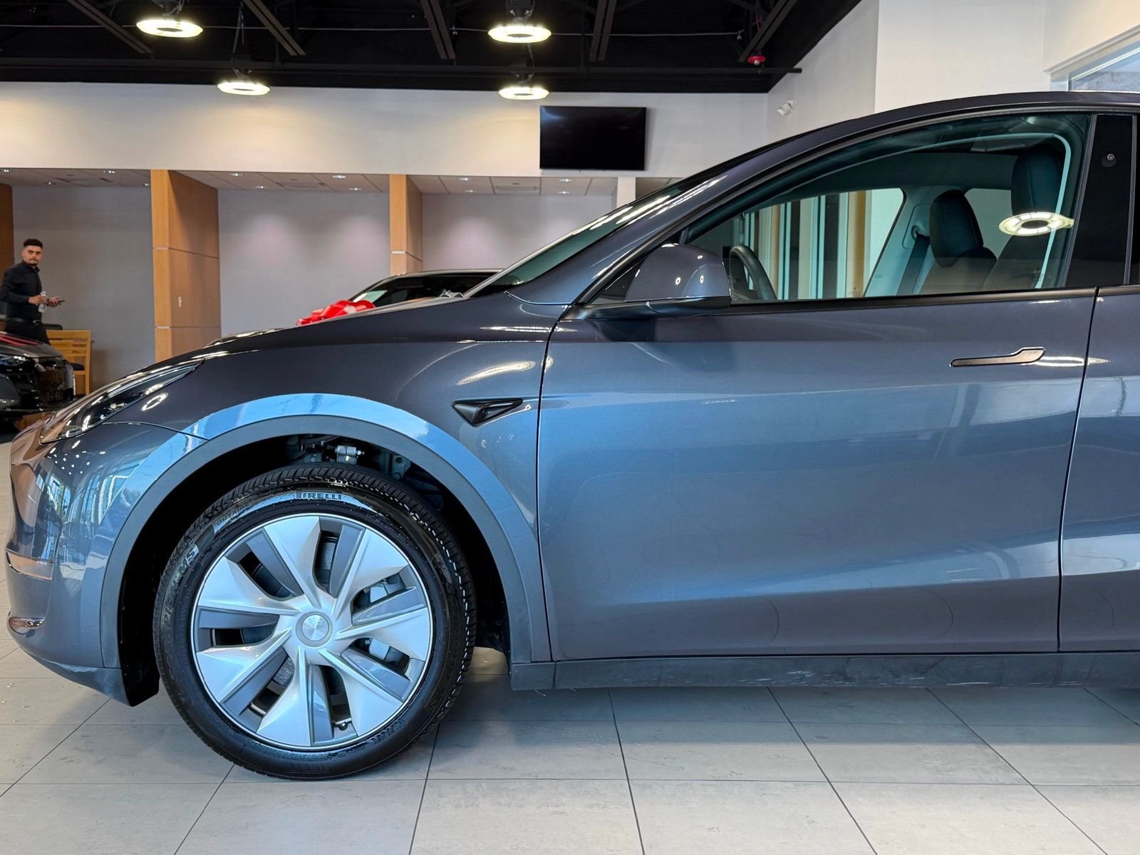 2023 Tesla Model Y Standard Range photo 8