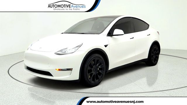 2023 Tesla Model Y AWD *Ltd Avail* w/ 20'' Induction Wheels - 23048603 - 0
