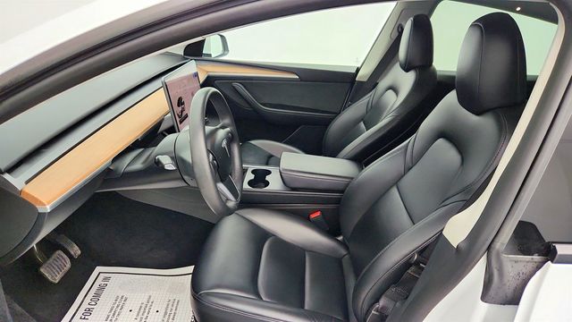 2023 Tesla Model Y AWD *Ltd Avail* with 20'' Induction Wheels - 22975540 - 22