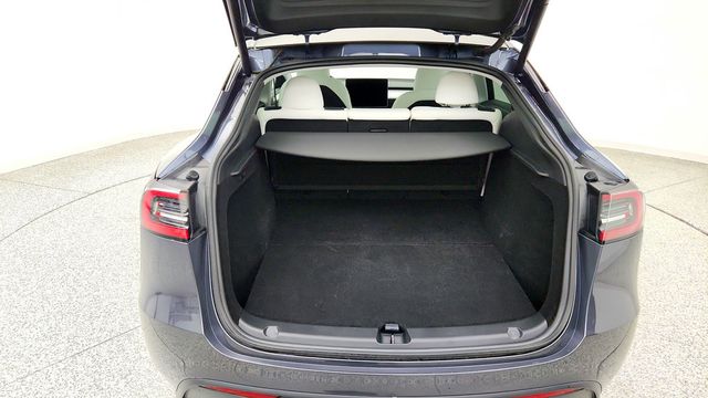 2023 Tesla Model Y AWD *Ltd Avail* w/ White & Black Premium Interior - 23083958 - 24
