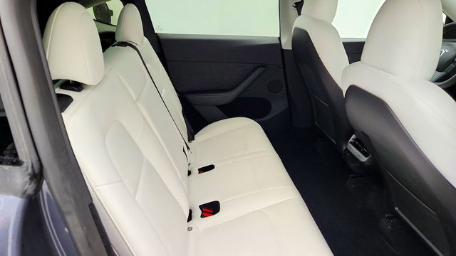 2023 Tesla Model Y AWD *Ltd Avail* w/ White & Black Premium Interior - 23083958 - 25