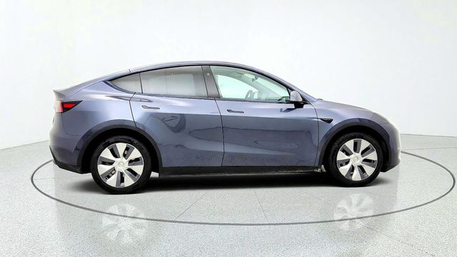 2023 Tesla Model Y AWD *Ltd Avail* w/ White & Black Premium Interior - 23083958 - 3