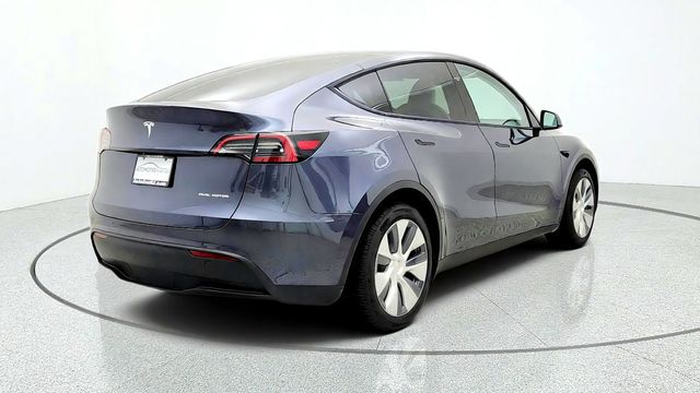 2023 Tesla Model Y AWD *Ltd Avail* w/ White & Black Premium Interior - 23083958 - 4