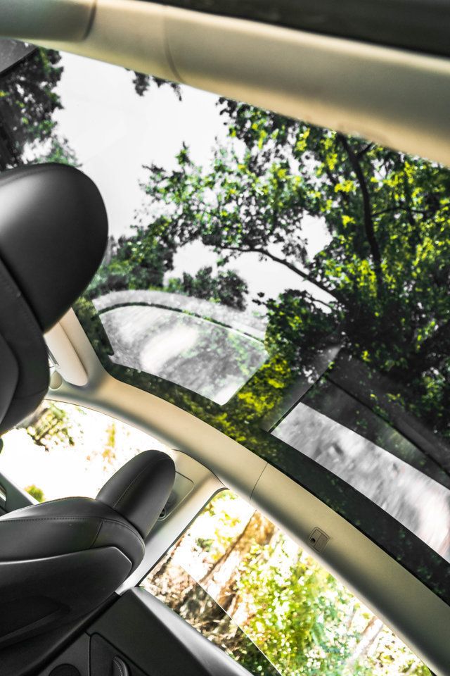 2023 Tesla Model Y LocalTrade/Long-Range/AWD/HeatedLeatherSeats/AerialViewCamera - 23066383 - 14