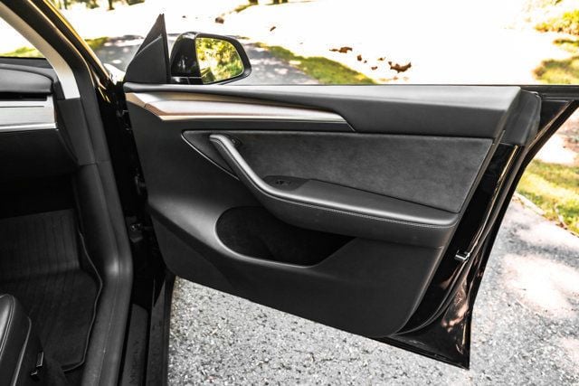 2023 Tesla Model Y LocalTrade/Long-Range/AWD/HeatedLeatherSeats/AerialViewCamera - 23066383 - 19