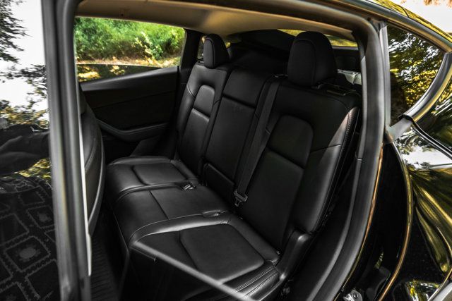 2023 Tesla Model Y LocalTrade/Long-Range/AWD/HeatedLeatherSeats/AerialViewCamera - 23066383 - 25