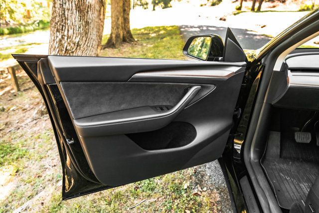 2023 Tesla Model Y LocalTrade/Long-Range/AWD/HeatedLeatherSeats/AerialViewCamera - 23066383 - 27