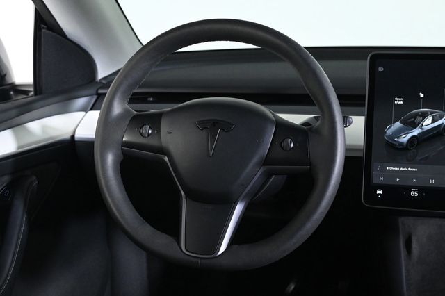 2023 Tesla Model Y Long Range - 22983628 - 9