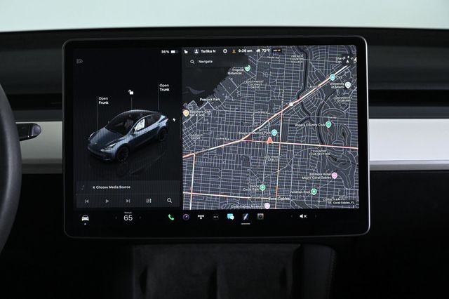 2023 Tesla Model Y Long Range - 22983628 - 11