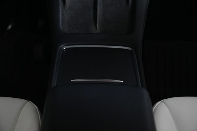 2023 Tesla Model Y Long Range - 22983628 - 12