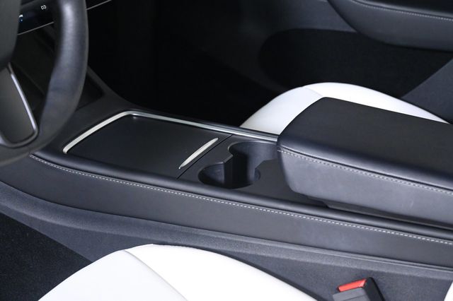 2023 Tesla Model Y Long Range - 22983628 - 17