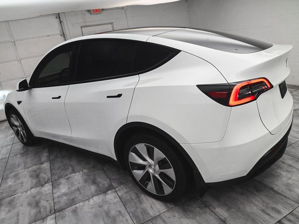 2023 Tesla Model Y Long Range photo 4