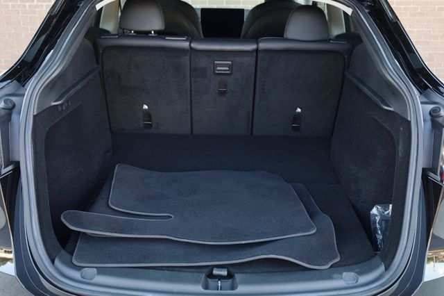 2023 Tesla Model Y Long Range - 23018926 - 9