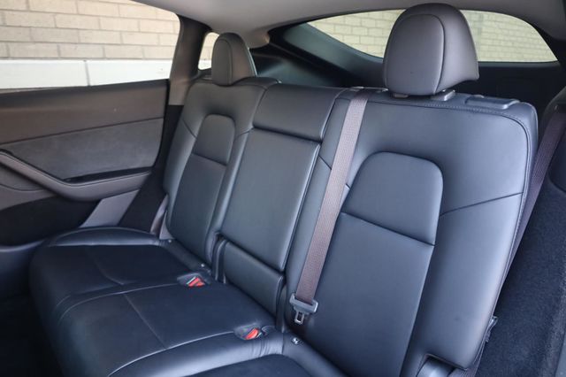 2023 Tesla Model Y Long Range - 23018926 - 19