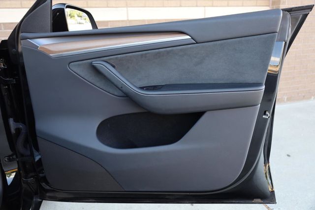 2023 Tesla Model Y Long Range - 23018926 - 25