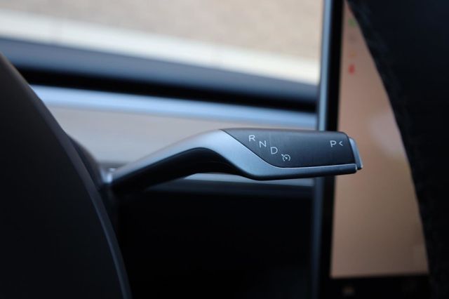 2023 Tesla Model Y Long Range - 23020785 - 33