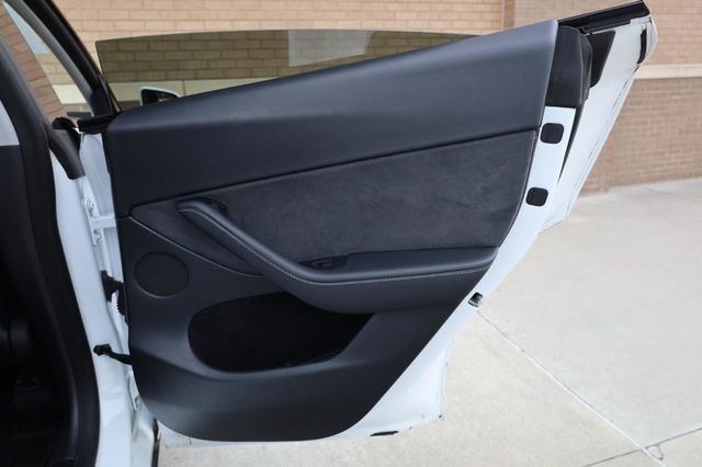 2023 Tesla Model Y Long Range - 23026675 - 22