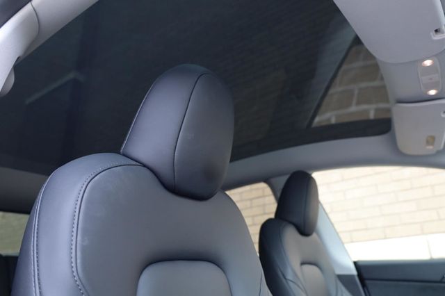 2023 Tesla Model Y Long Range - 23026675 - 29