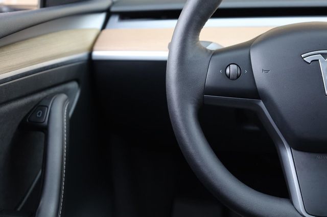 2023 Tesla Model Y Long Range - 23026675 - 33