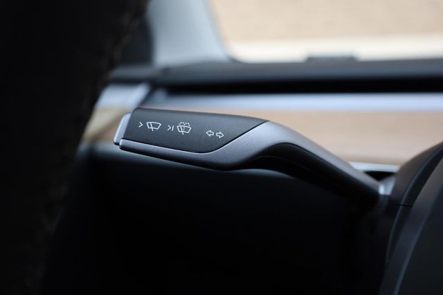 2023 Tesla Model Y Long Range - 23026675 - 35