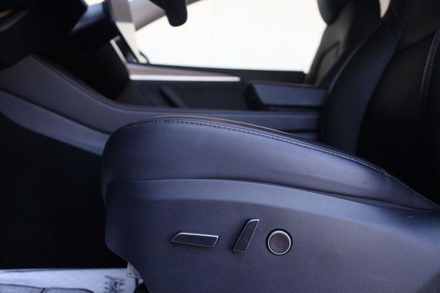 2023 Tesla Model Y Long Range - 23055495 - 15