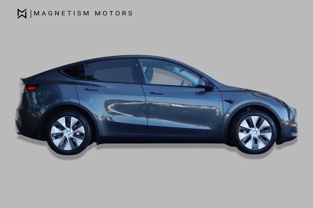 2023 Tesla Model Y Long Range - 23055495 - 1