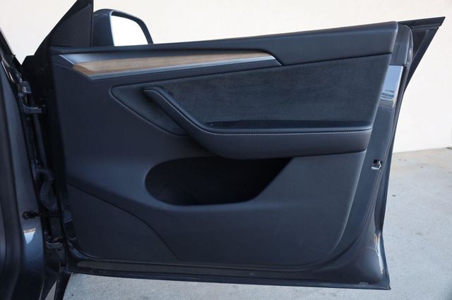 2023 Tesla Model Y Long Range - 23055495 - 24