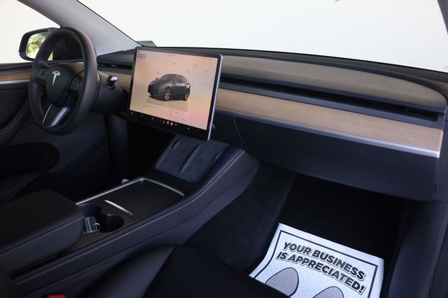 2023 Tesla Model Y Long Range - 23055495 - 27