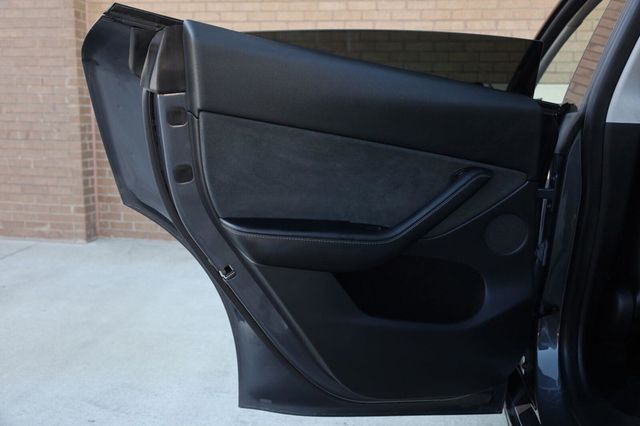 2023 Tesla Model Y Long Range - 23084815 - 19