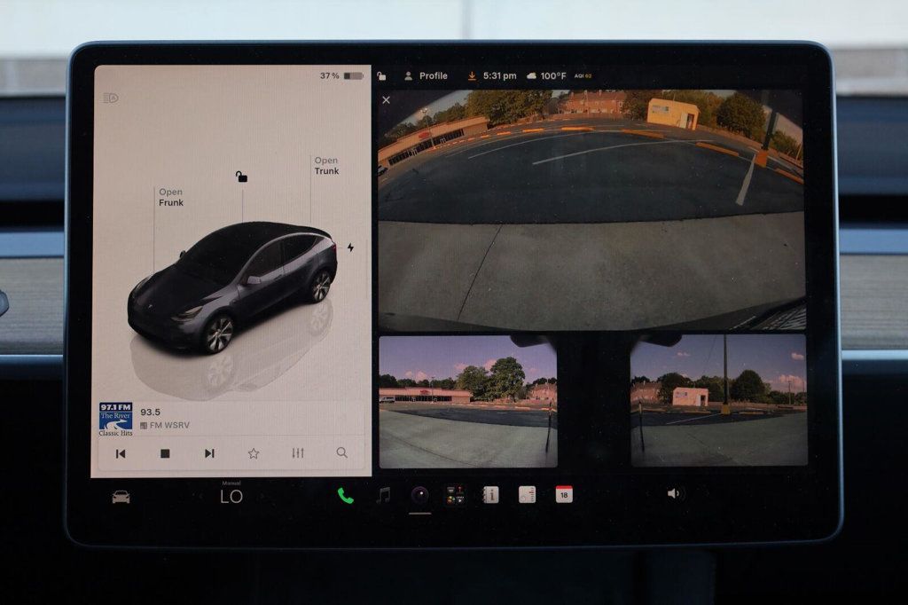 Tesla Model Y photo 41