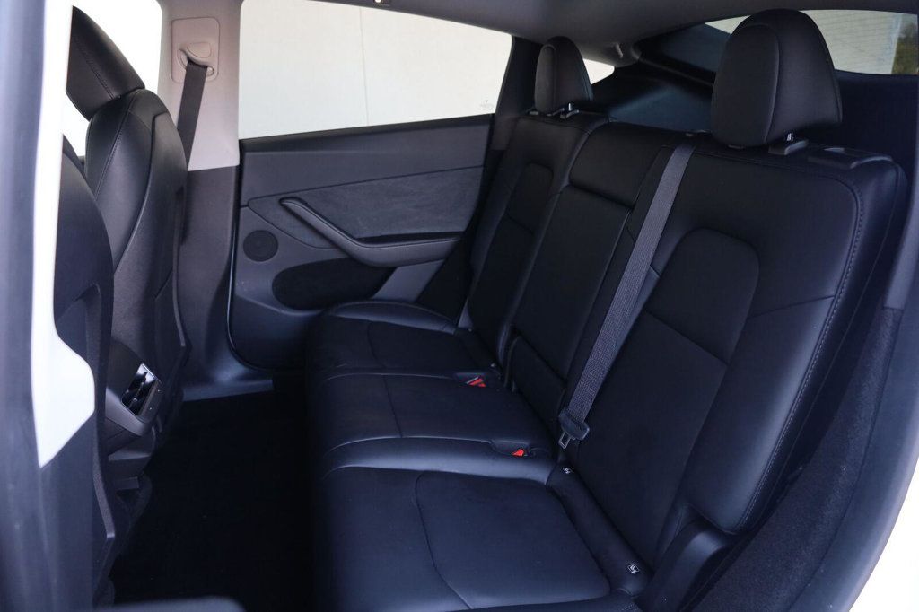 Tesla Model Y photo 20