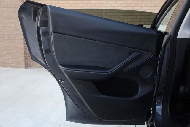 2023 Tesla Model Y Long Range - 23092831 - 19
