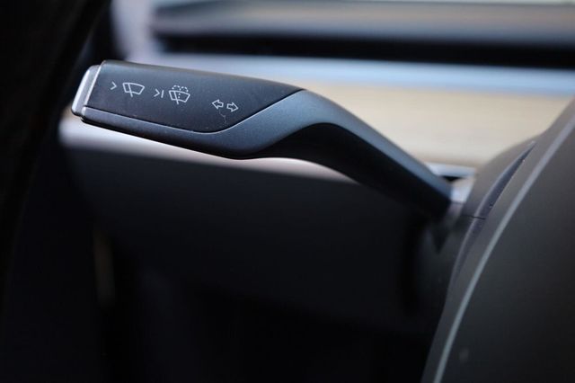 2023 Tesla Model Y Long Range - 23092831 - 33