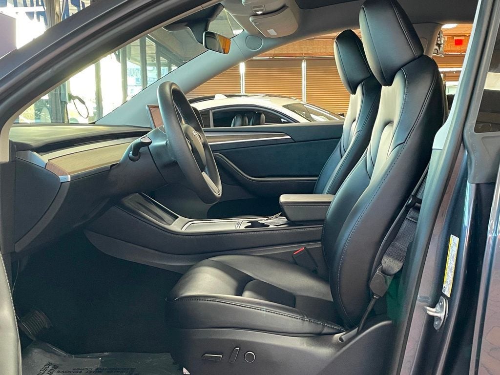 2023 Tesla Model Y Long Range photo 15