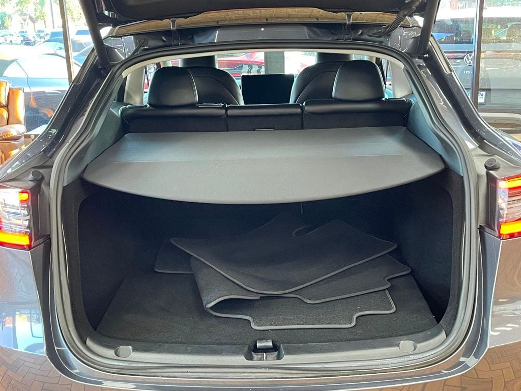 2023 Tesla Model Y Long Range photo 24
