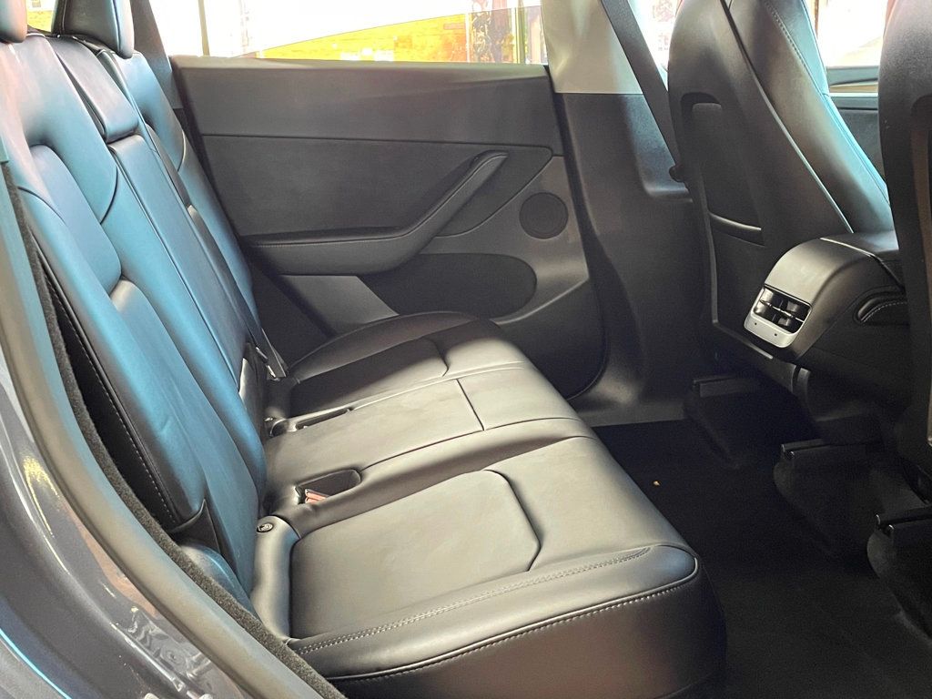 2023 Tesla Model Y Long Range photo 26