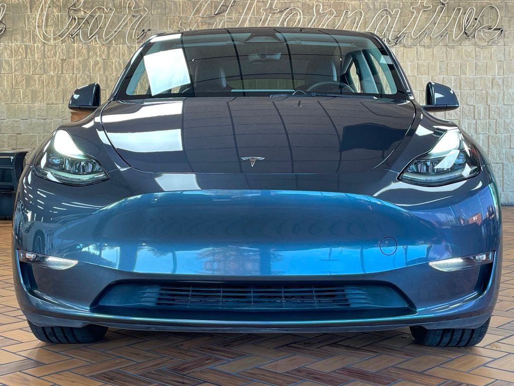 2023 Tesla Model Y Long Range photo 3