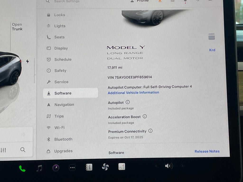 2023 Tesla Model Y Long Range photo 35