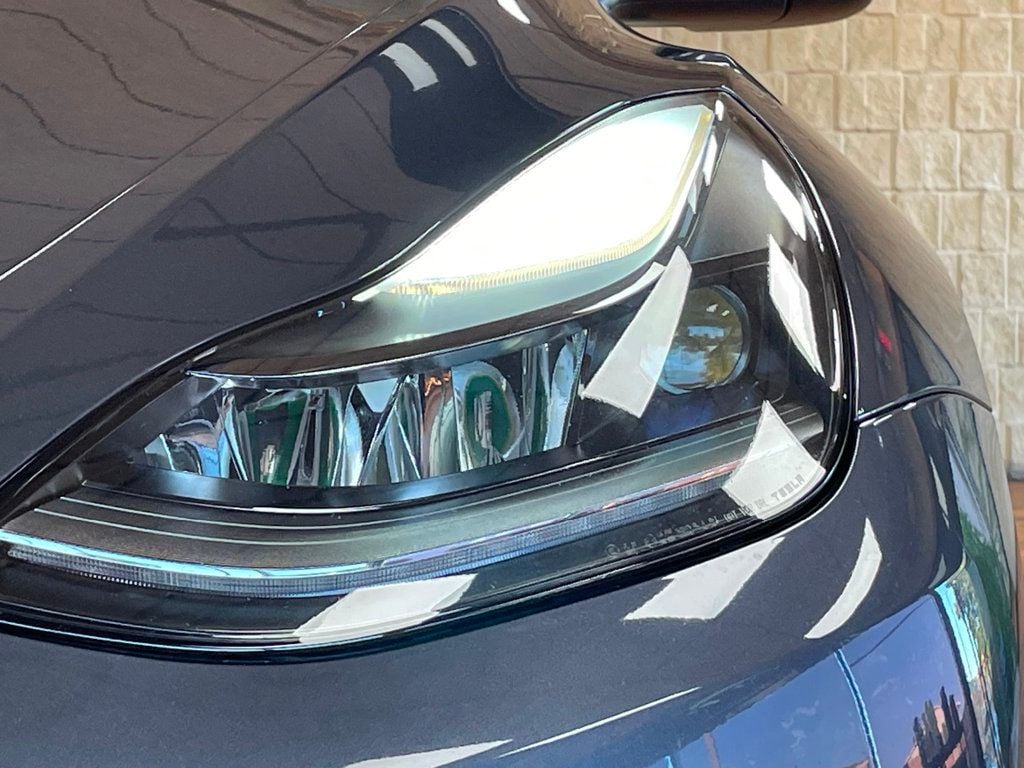 2023 Tesla Model Y Long Range photo 5