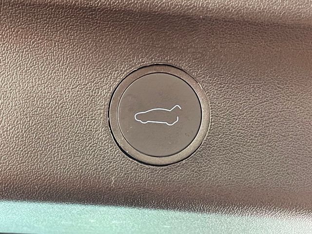 2023 Tesla Model Y Long Range AWD - 22925908 - 21