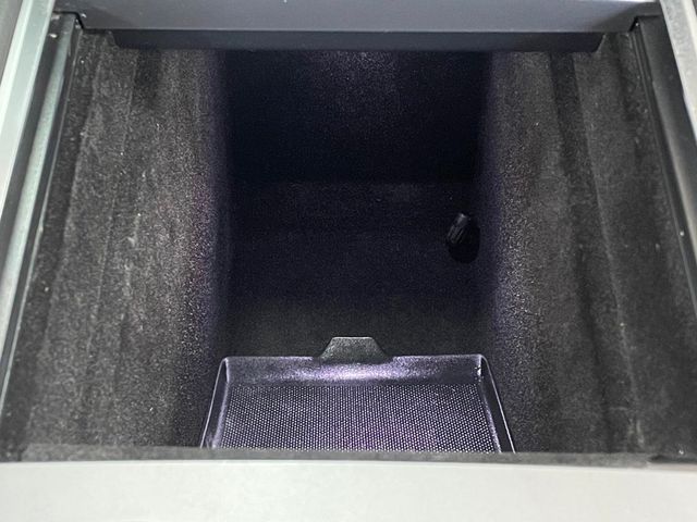 2023 Tesla Model Y Long Range AWD - 22925908 - 37