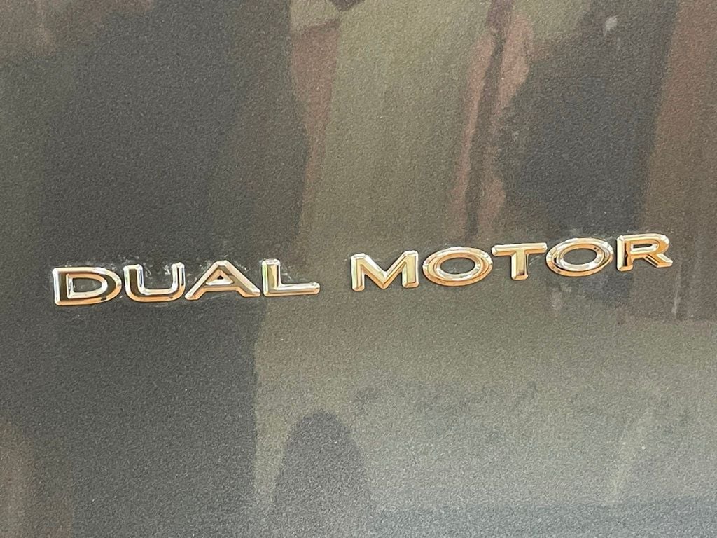 2023 Tesla Model Y Long Range AWD - 22927116 - 11