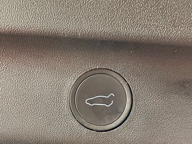 2023 Tesla Model Y Long Range AWD - 22927116 - 18