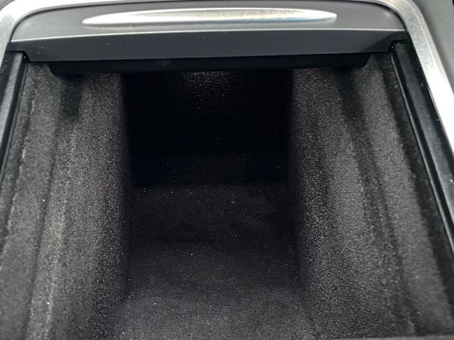 2023 Tesla Model Y Long Range AWD - 22927116 - 32