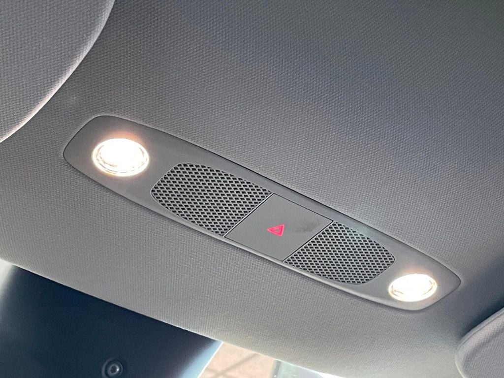 2023 Tesla Model Y Long Range AWD - 22927116 - 34