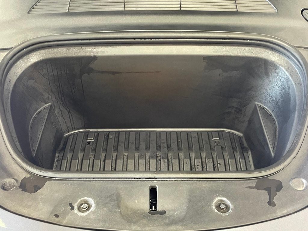 2023 Tesla Model Y Long Range AWD - 22927116 - 35