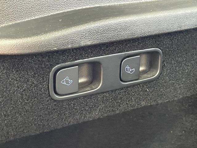 2023 Tesla Model Y Long Range AWD - 22941459 - 19