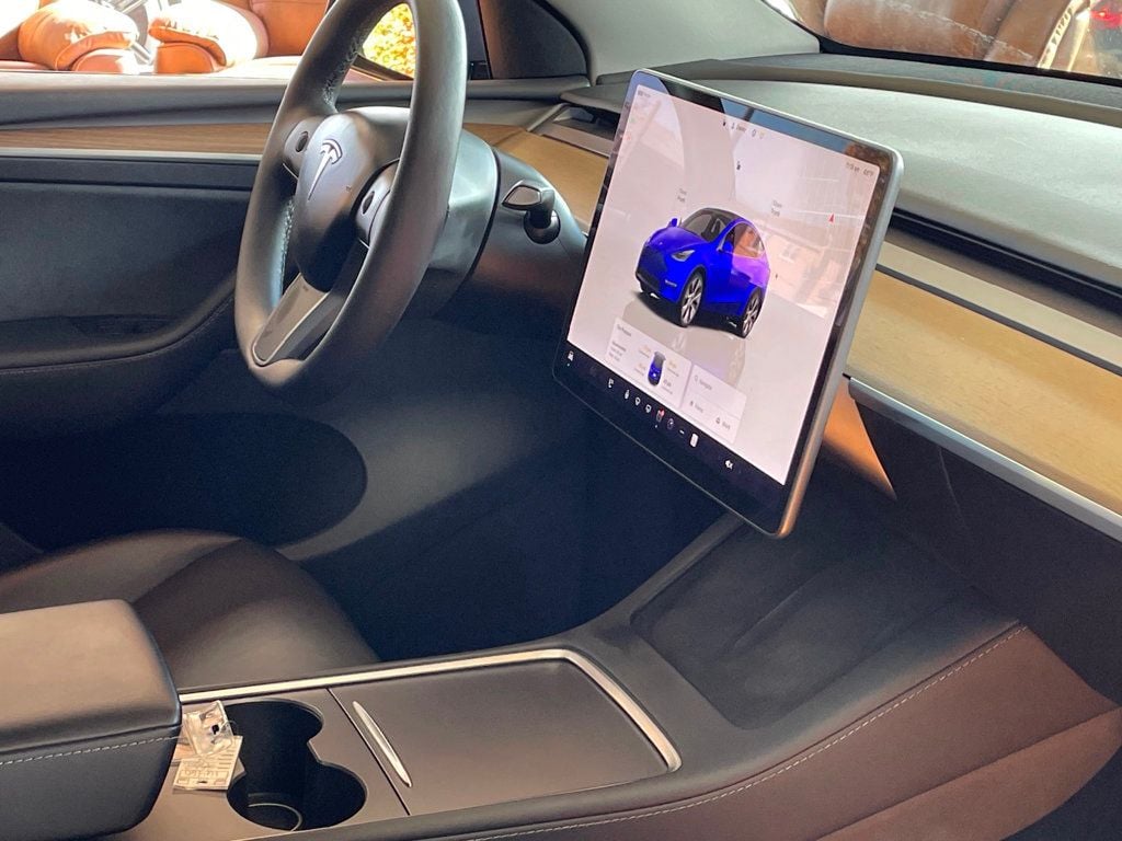 2023 Tesla Model Y Long Range AWD - 22941459 - 22