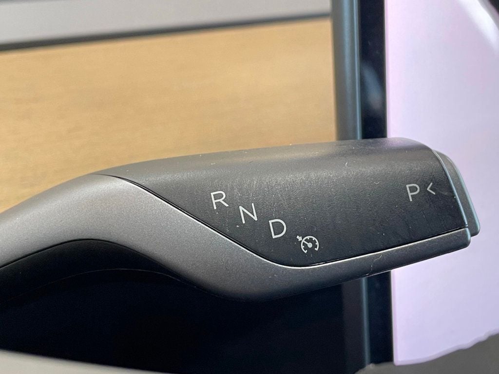 2023 Tesla Model Y Long Range AWD - 22941459 - 24