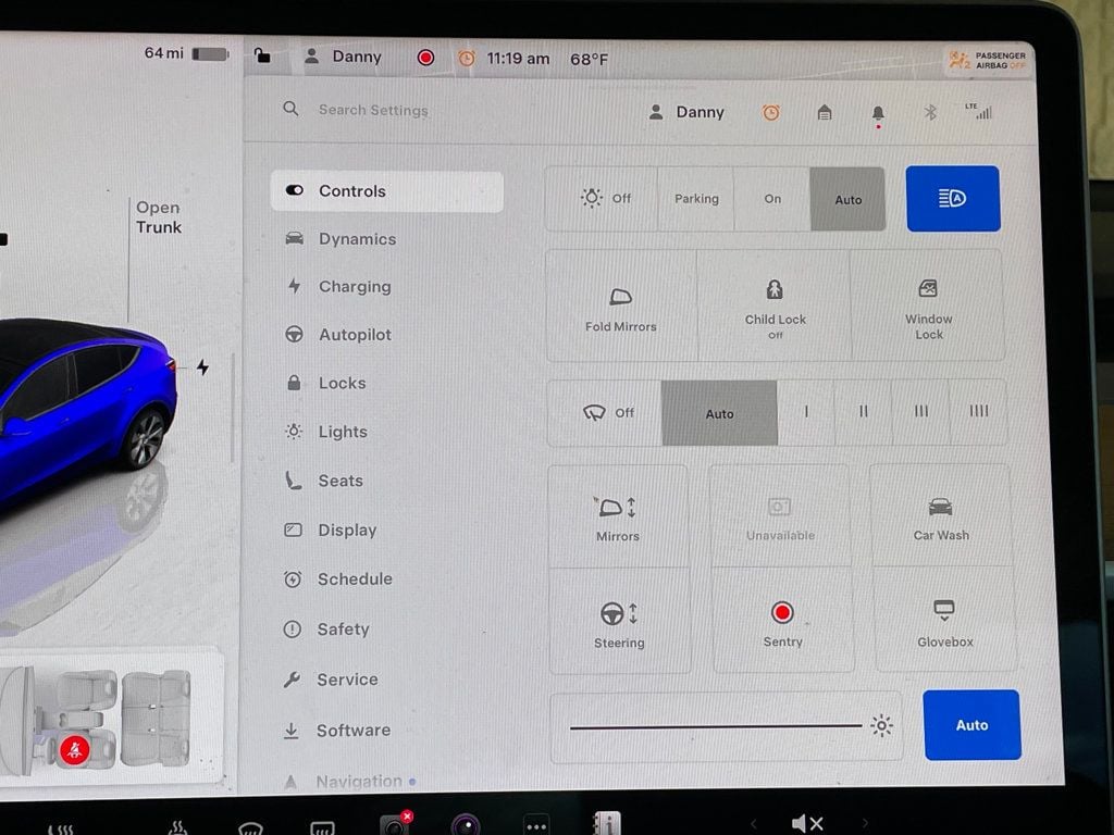 2023 Tesla Model Y Long Range AWD - 22941459 - 28